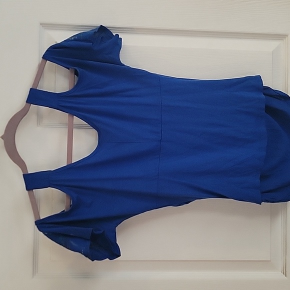 Blue & silver cold shoulder top - Picture 6 of 6